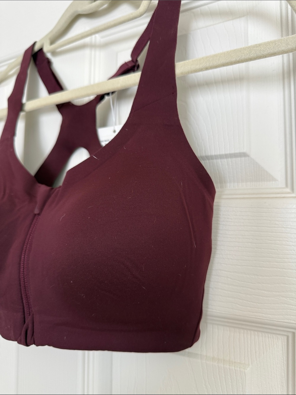 NWT Lululemon Front-Zip High Support Sports Bra - Picture 2 of 4